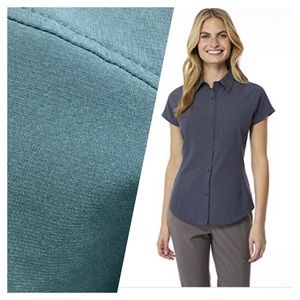 🌻32• degrees cool Outdoor performance shirt